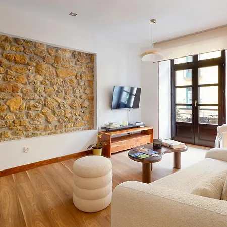 Duplex Casco Historico-catedral Parking Incluido * オビエド