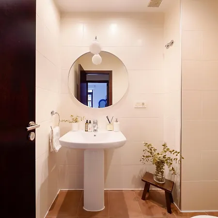 Duplex Casco Historico-catedral Parking Incluido * オビエド