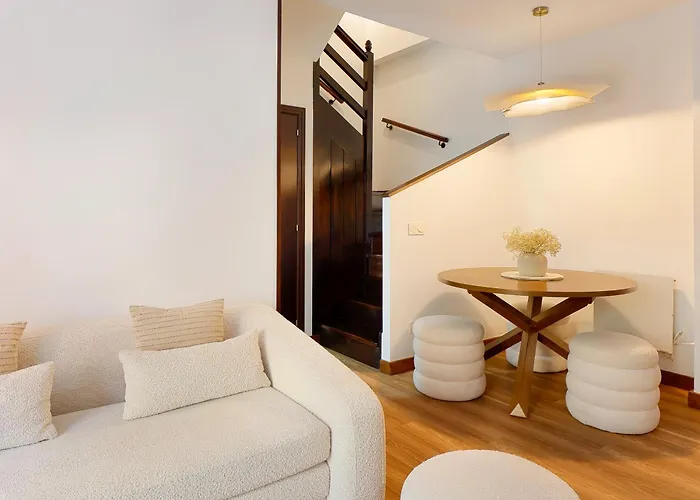 Διαμέρισμα Duplex Casco Historico-catedral Parking Incluido Οβιέδο