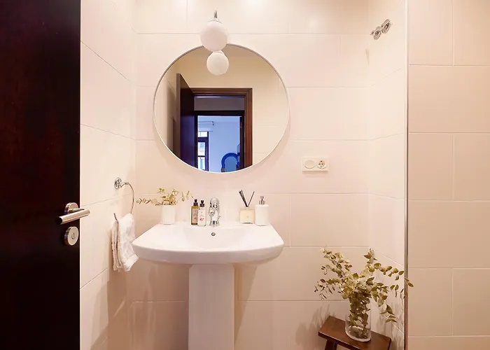 Duplex Casco Historico-catedral Parking Incluido * Οβιέδο