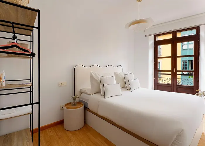 Duplex Casco Historico-catedral Parking Incluido Διαμέρισμα *